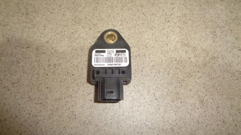Датчик air bag Hyundai Elantra HD