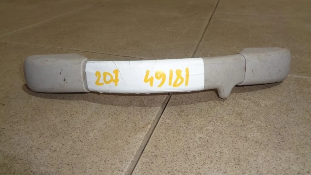 Ручка потолочная Peugeot 207