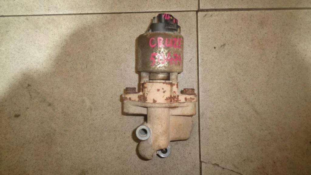 Клапан рециркуляции выхлопных газов Chevrolet Cruze J300