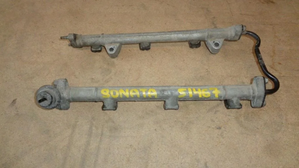 Рейка топливная Hyundai Sonata EF
