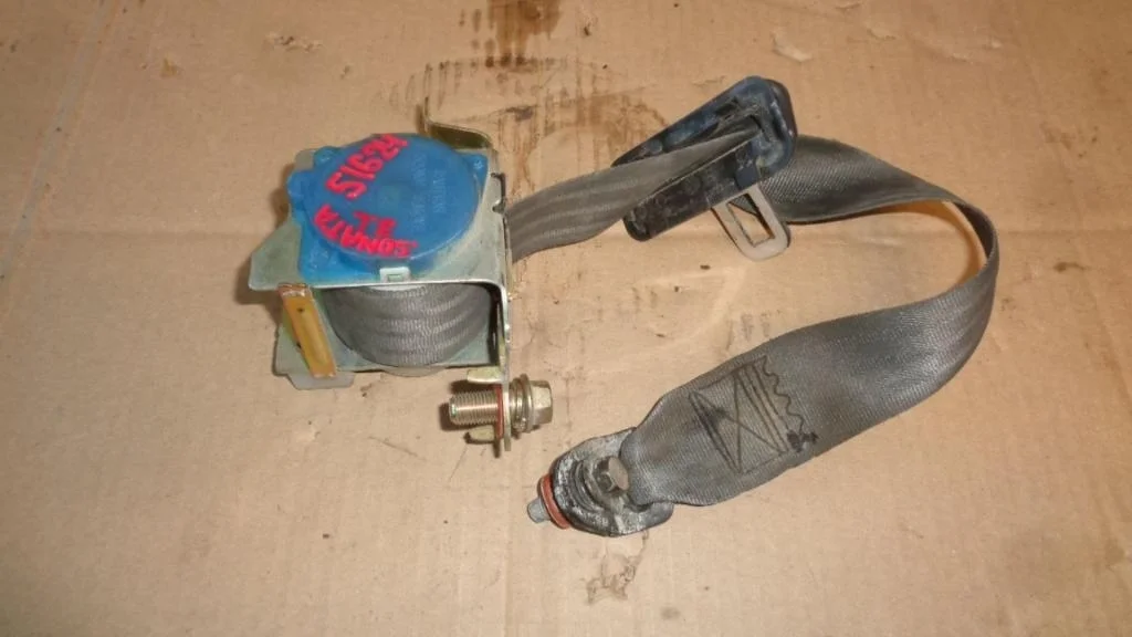 Ремень безопасности Hyundai Sonata EF