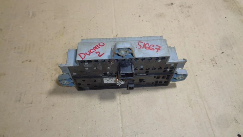 Блок предохранителей Fiat Ducato 2010 244