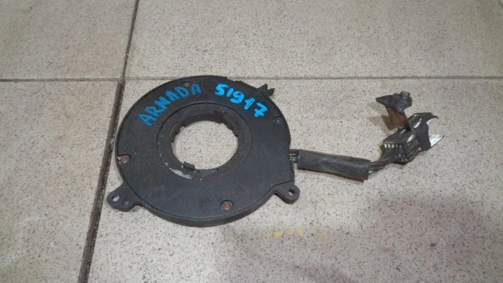 Датчик угла поворота руля Nissan Armada 2003 TA60