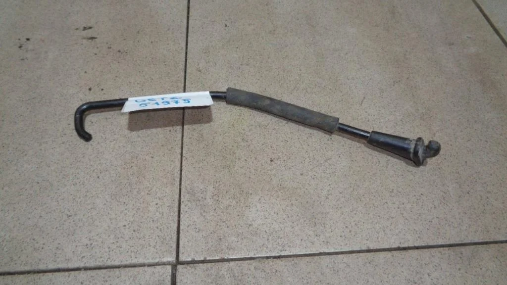 Держатель капота Hyundai Getz TB