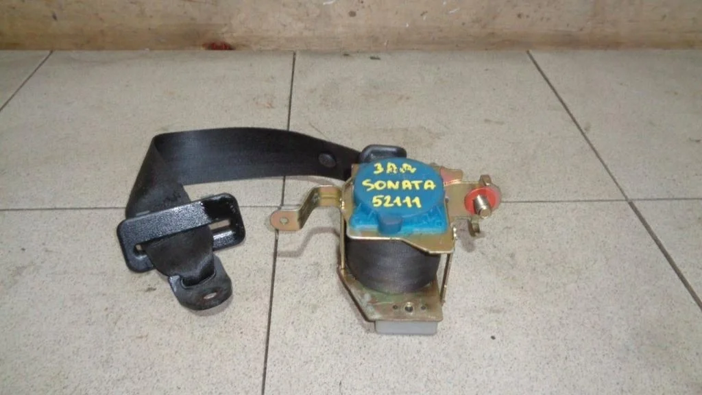 Ремень безопасности Hyundai Sonata EF