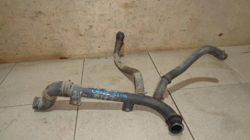 Трубка системы охлаждения Chevrolet Cruze J300