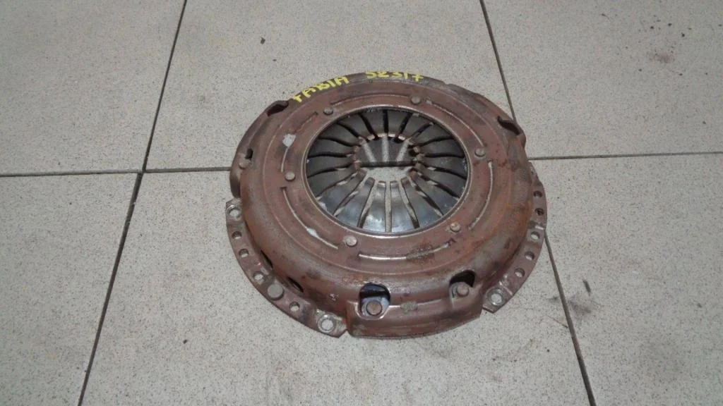 Корзина сцепления Skoda Fabia 1 6Y