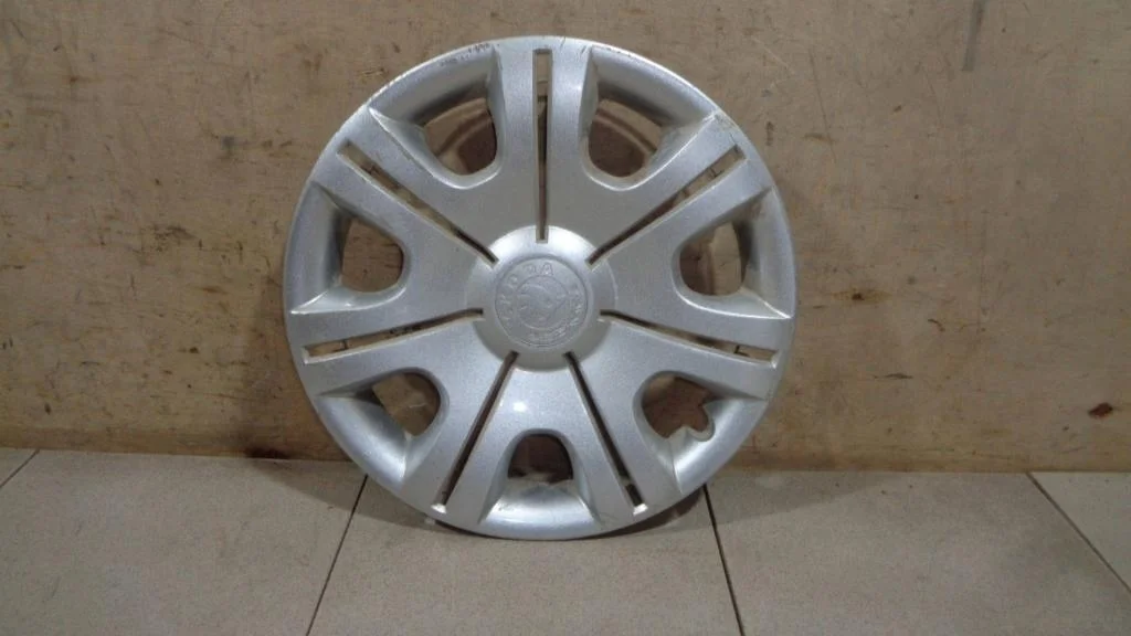 Колпак декоративный Skoda Fabia 1 2005 6Y