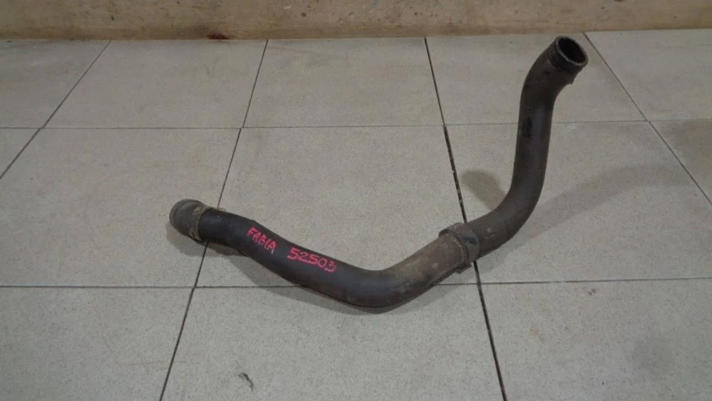 Патрубок радиатора Skoda Fabia 1 2005 6Y