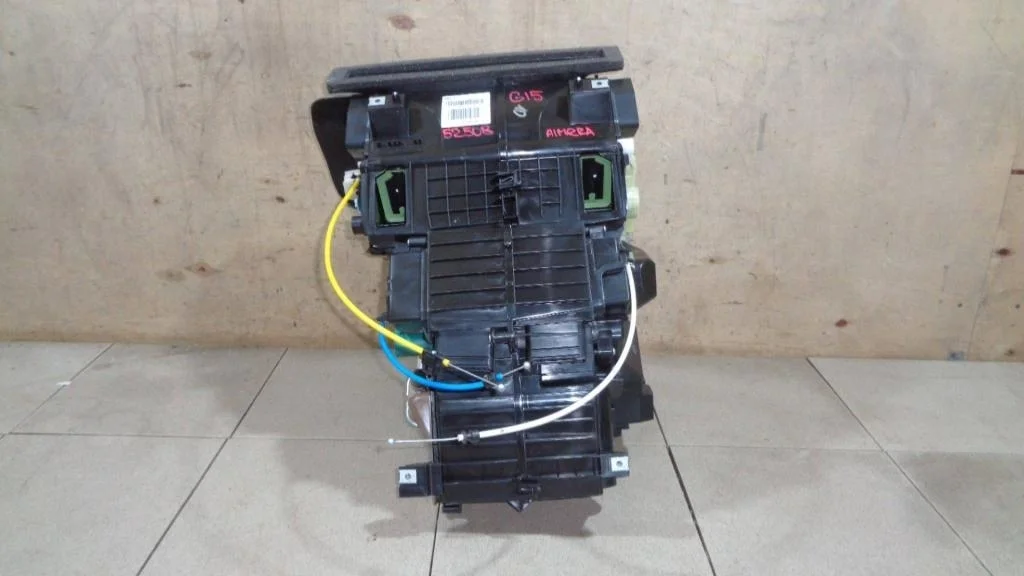 Корпус отопителя Nissan Almera G15