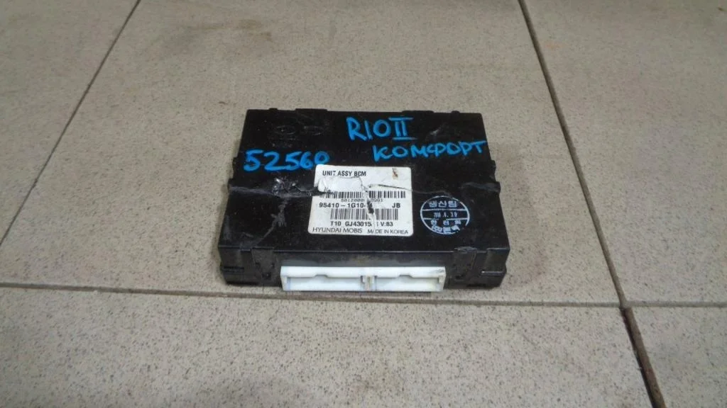 Блок электронный Kia RIO 2 JB
