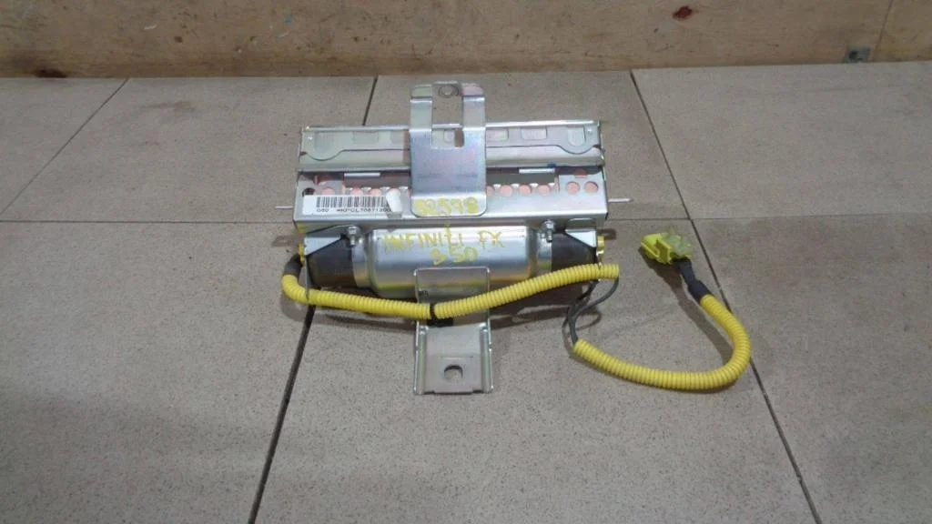 Подушка безопасности пассажира Infiniti FX35 S50