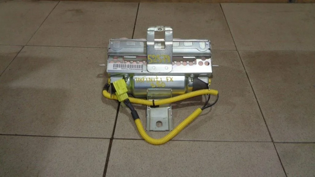 Подушка безопасности пассажира Infiniti FX35 S50