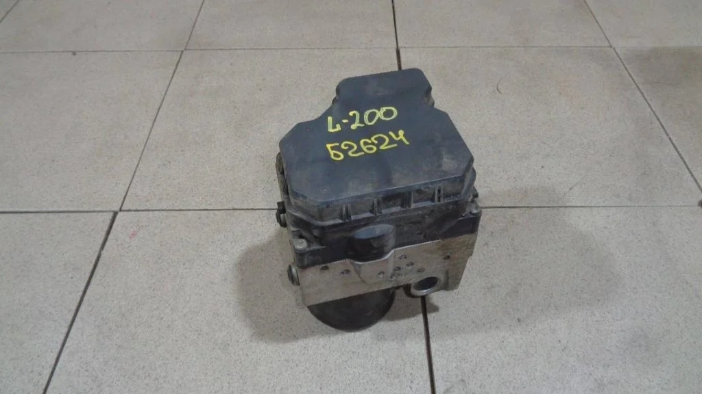 Блок abs Mitsubishi L200 2008 KA, KB