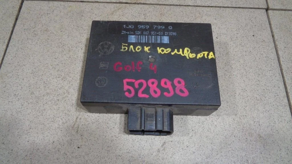 Блок комфорта Volkswagen Golf 4