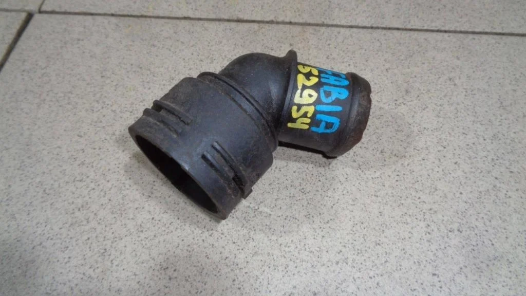 Фланец Skoda Fabia 1 6Y