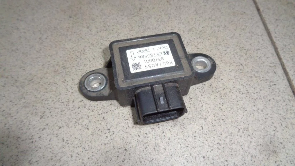 Датчик курсовой устойчивости Mitsubishi L200 2008 KA, KB