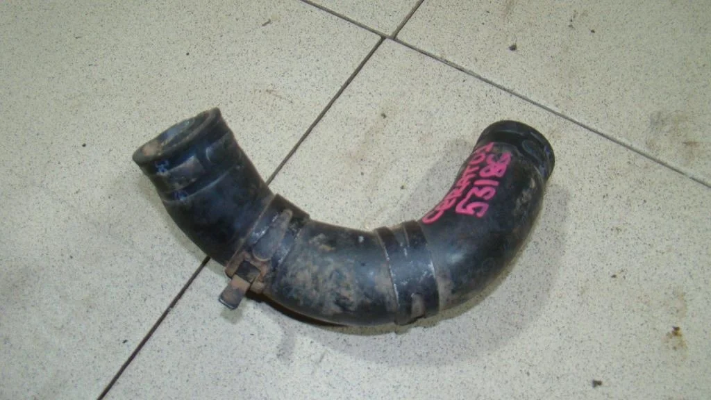 Шланг системы охлаждения Kia Cerato 1 LD