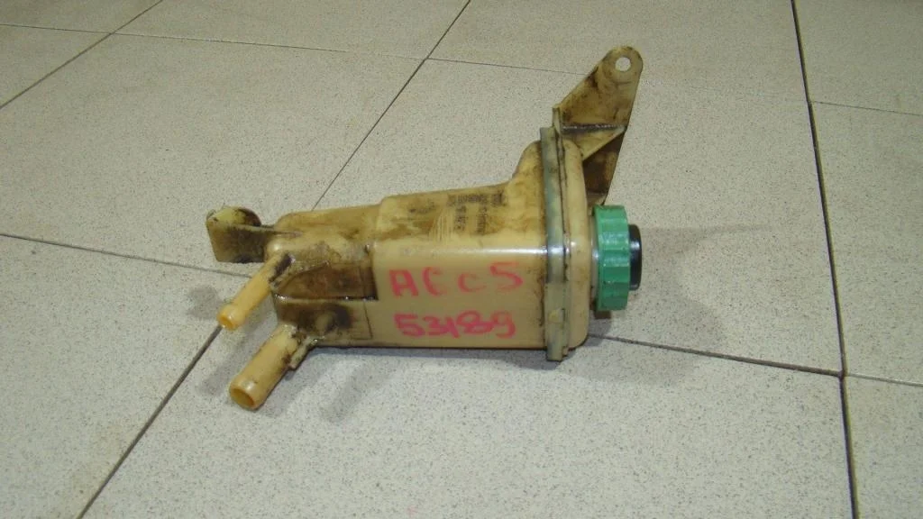 Бачок гидроусилителя Audi A6 C5