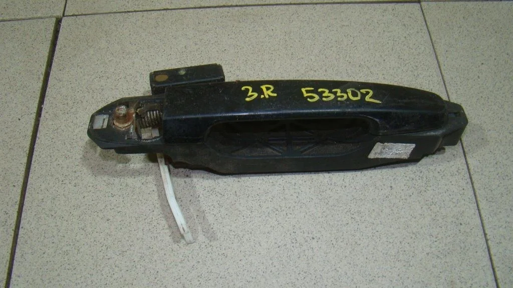 Ручка двери задней наружная правая Toyota Avensis 2 T250