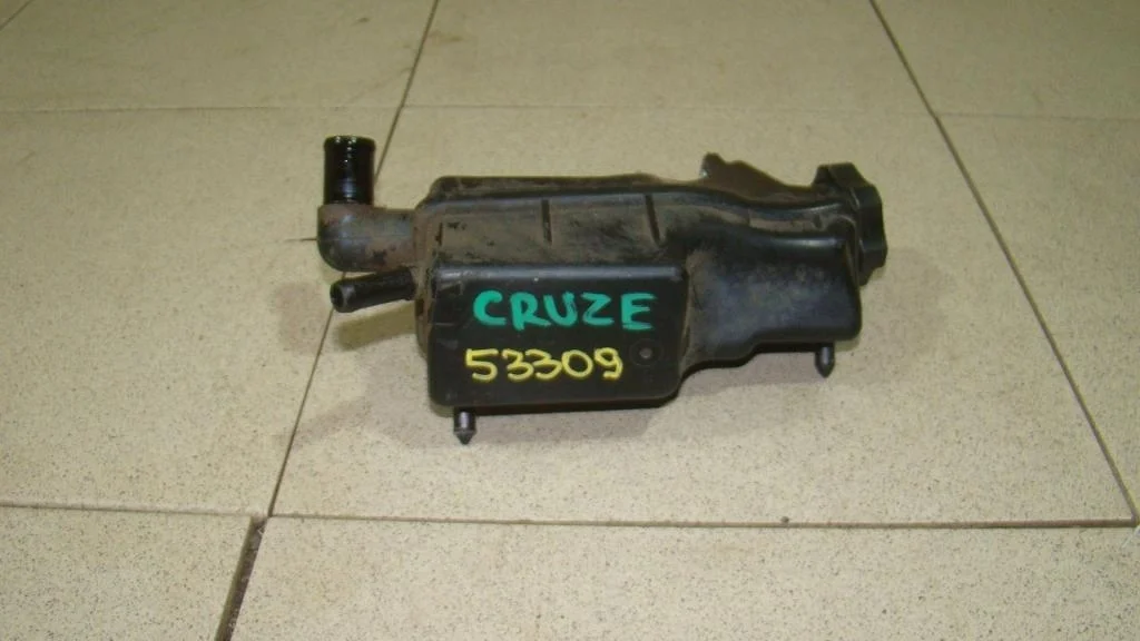 Бачок гидроусилителя Chevrolet Cruze J300