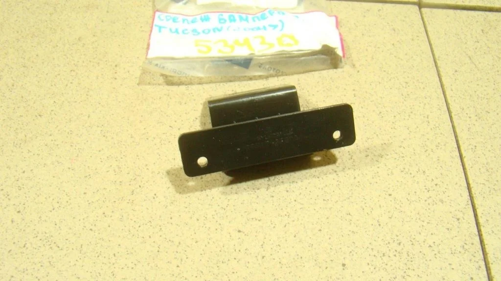 Крепеж Hyundai Tucson 1 JM