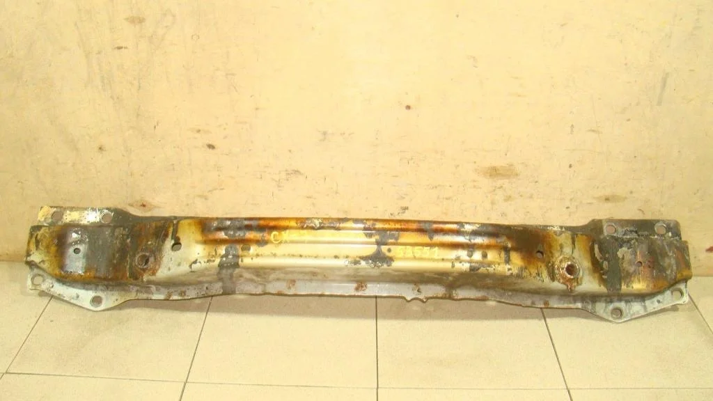 Усилитель переднего бампера Mazda CX-7 ER