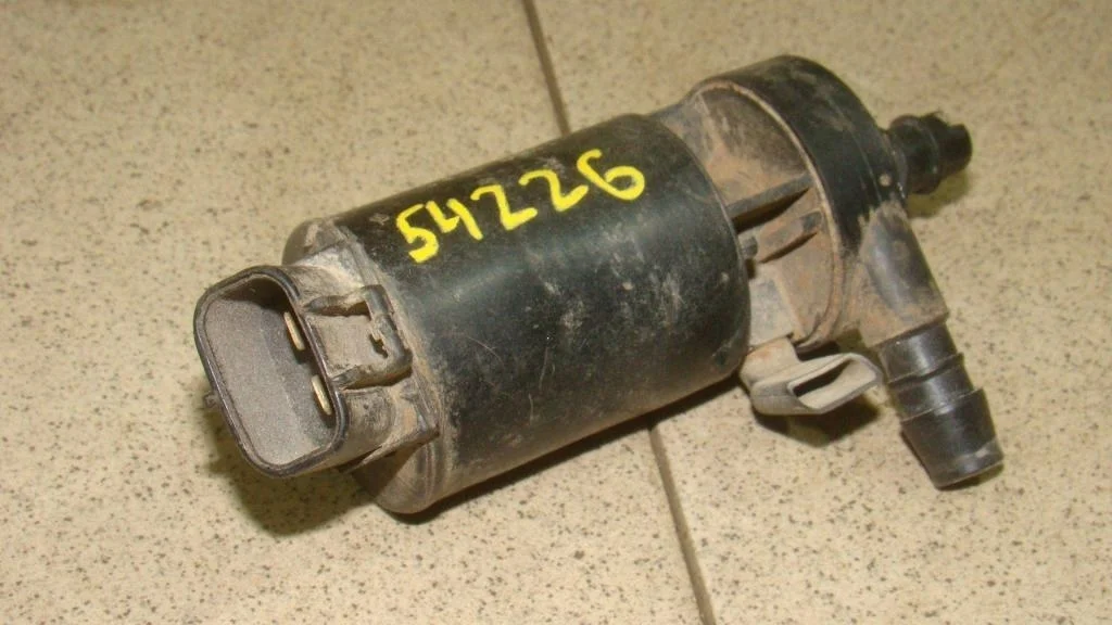 Насос омывателя фар Mazda 6 GH