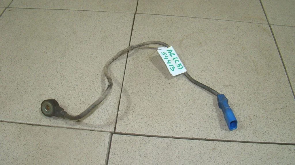 Датчик детонации Audi A6 C5