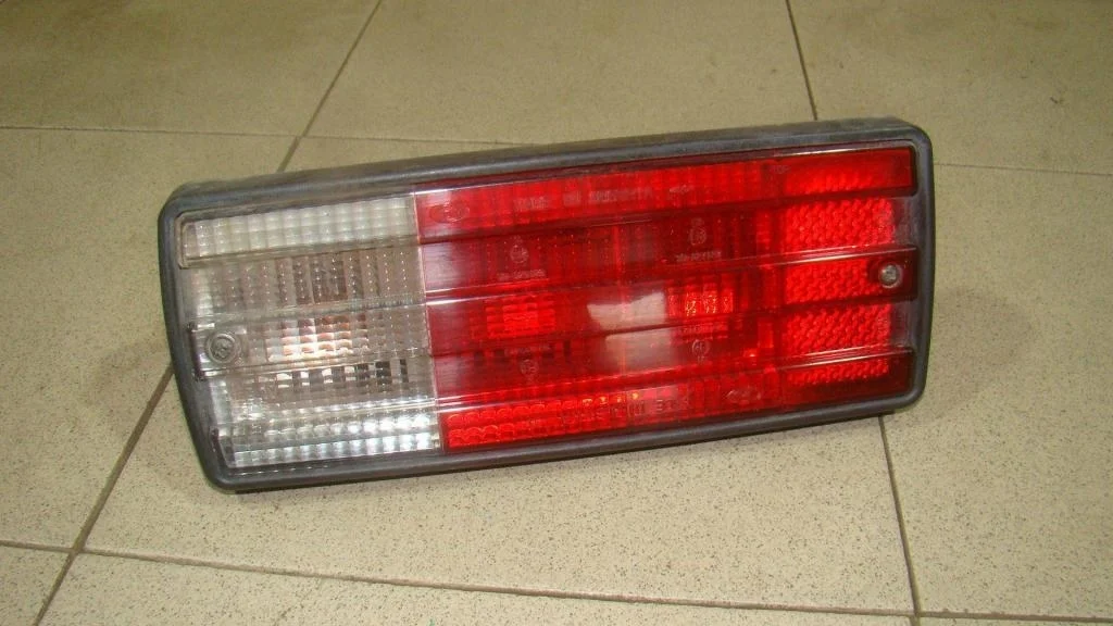 Фонарь задний правый Mercedes-Benz G-Class W463