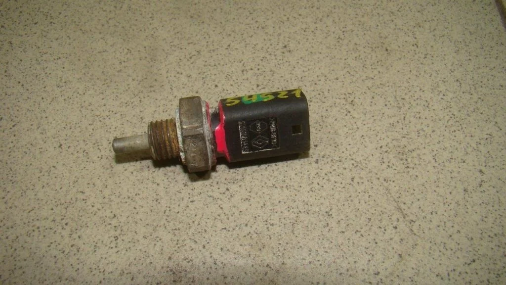 Датчик температуры Renault Megane 2