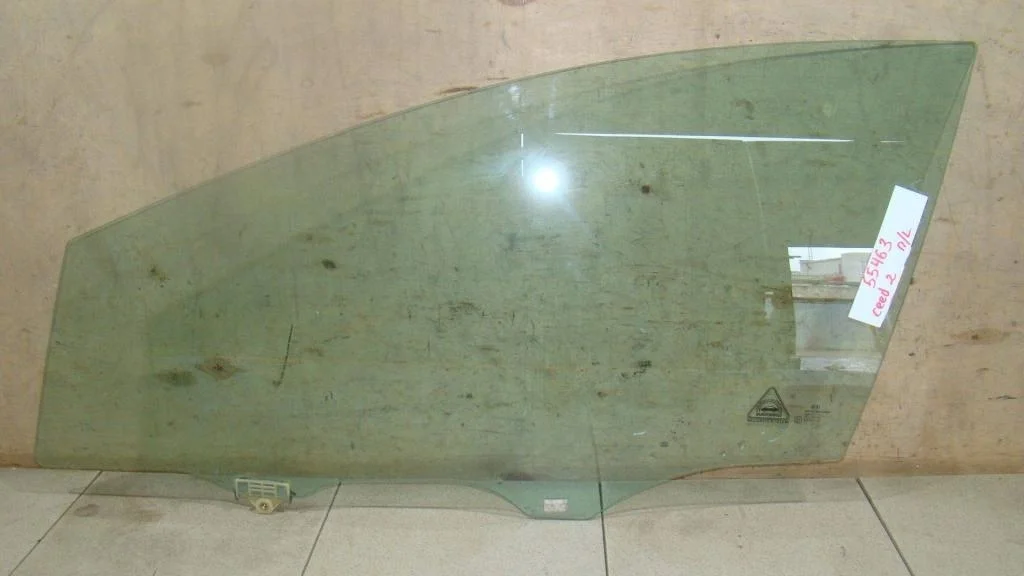 Стекло двери передней левой Kia Ceed 2 JD