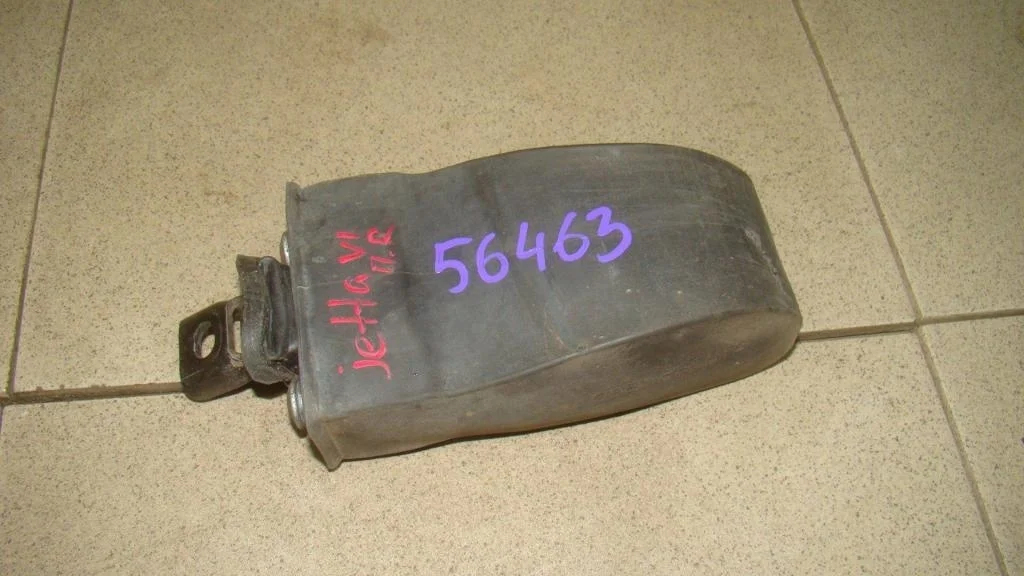 Ограничитель двери Volkswagen Jetta 2013 A6