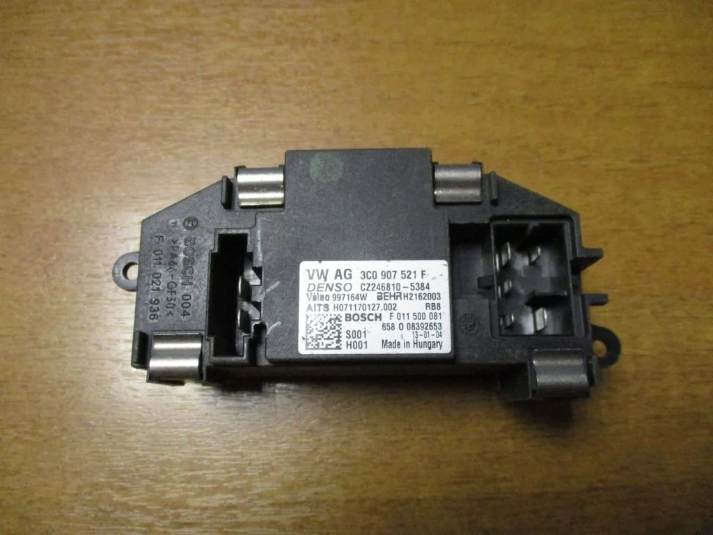 Резистор отопителя Volkswagen Jetta 2013 A6