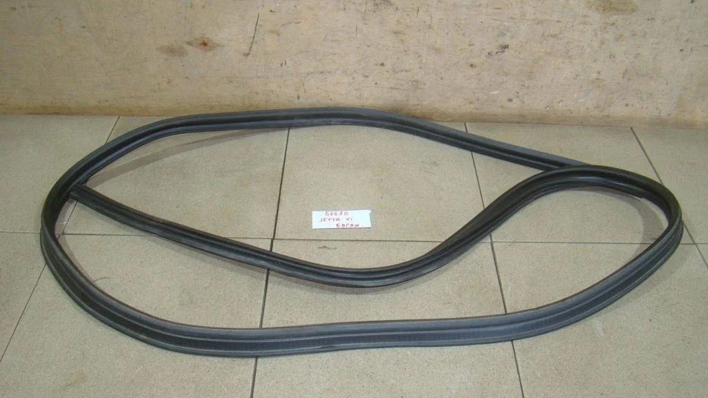 Уплотнитель багажника Volkswagen Jetta 2013 A6