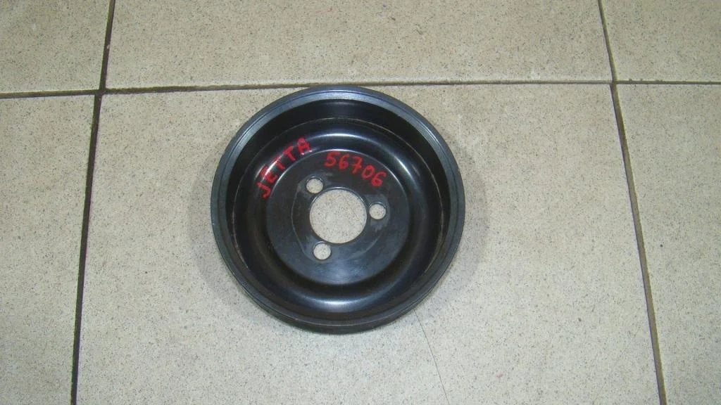 Шкив помпы Volkswagen Jetta 2013 A6