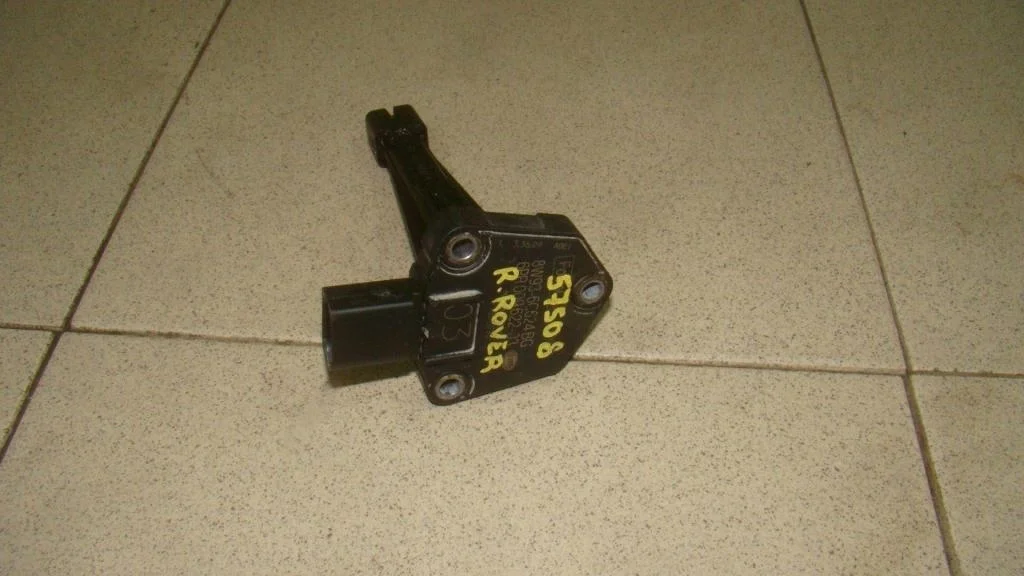 Датчик уровня масла Land Rover Range 3 2009 L322