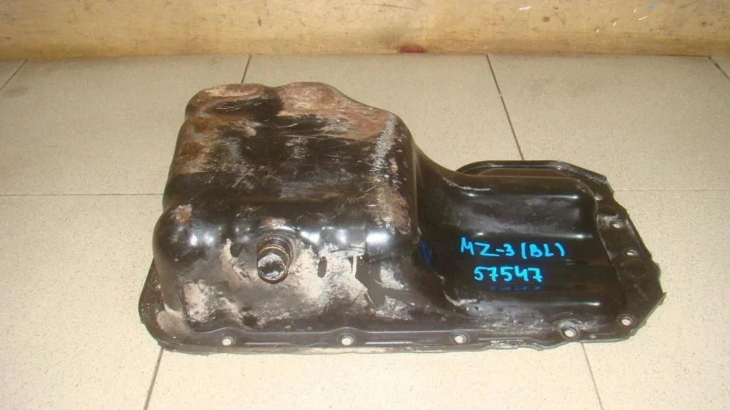 Поддон масляный двигателя Mazda 3 BL