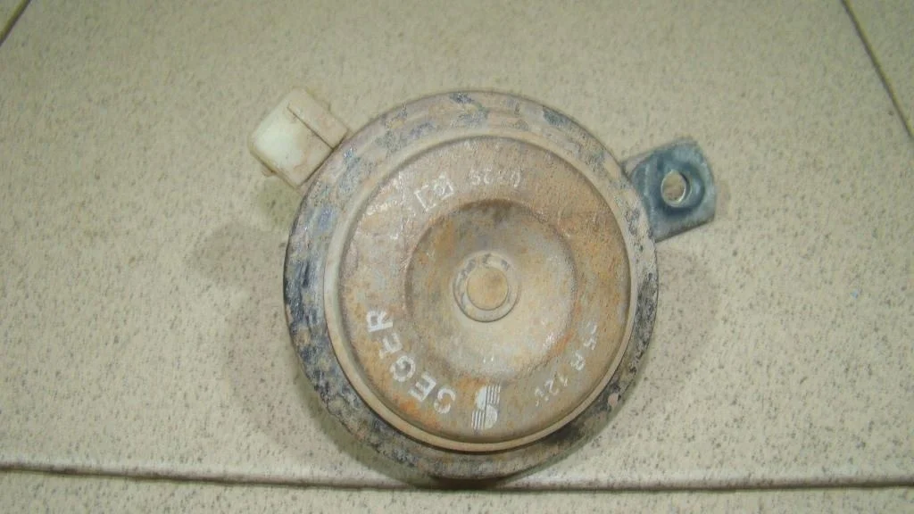 Сигнал звуковой Renault Fluence