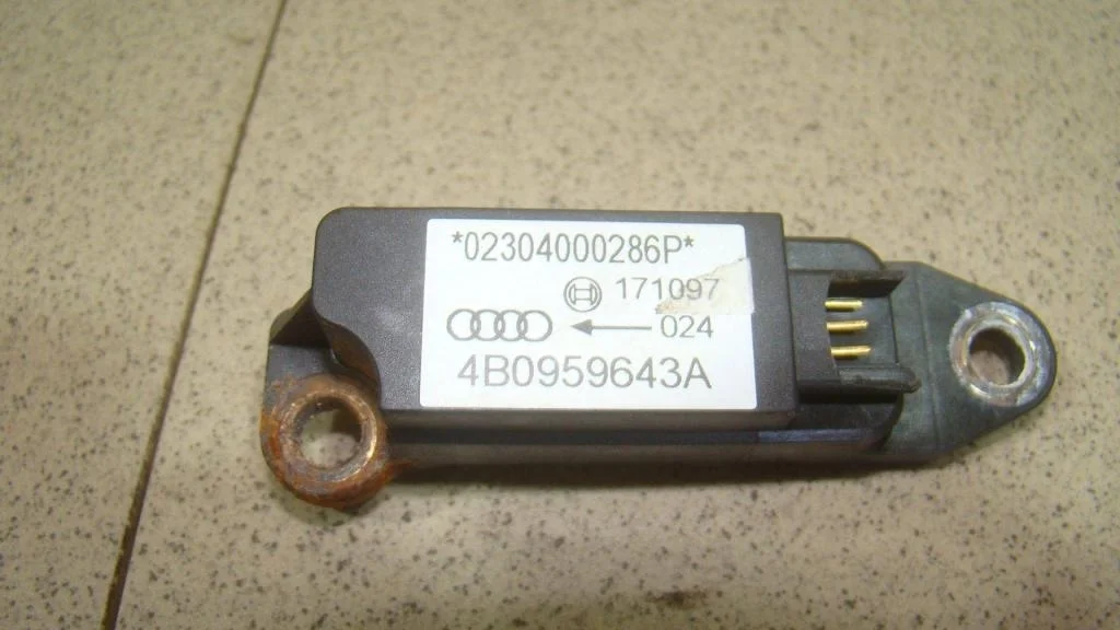 Датчик air bag Audi A6 C5
