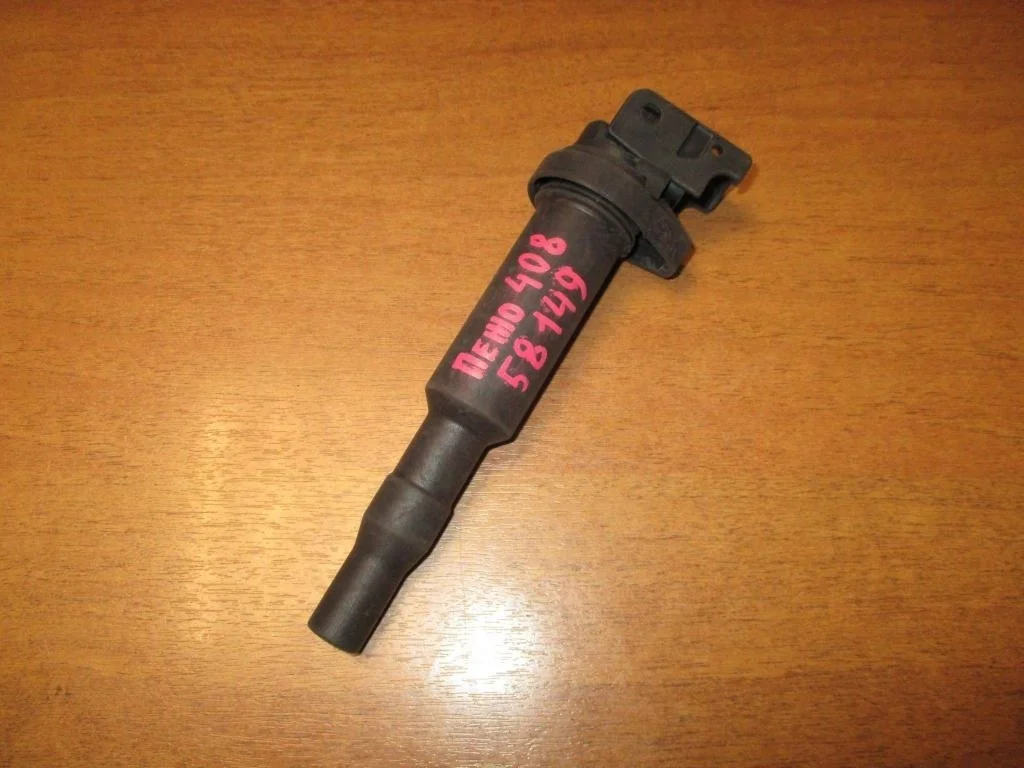 Катушка зажигания Peugeot 408 2012 T7