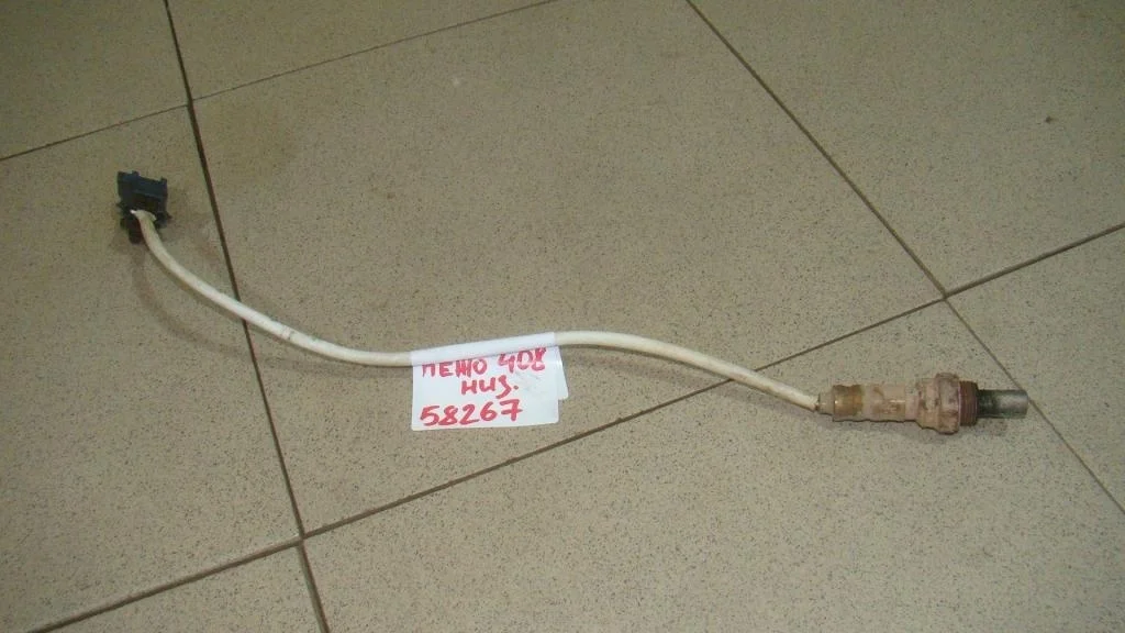 Датчик кислородный Peugeot 408 T7