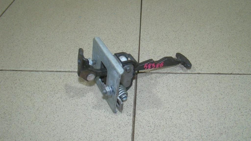 Ограничитель двери Peugeot 408 2012 T7