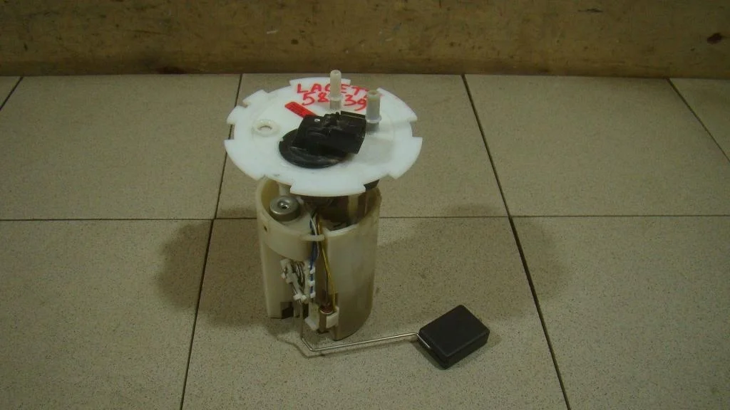 Насос топливный Chevrolet Lacetti J200