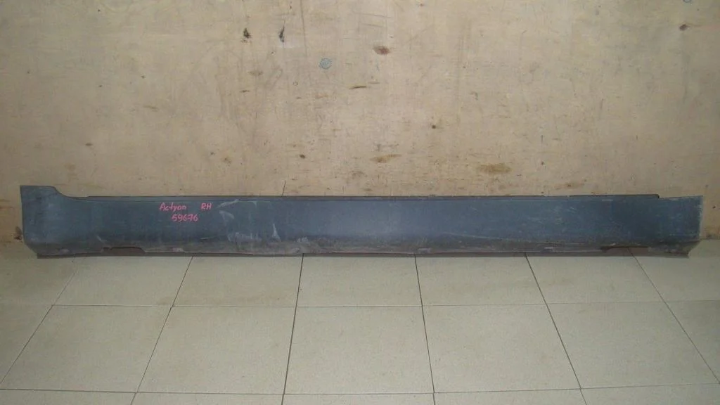 Накладка порог наружная SsangYong Actyon 2 2012 CK