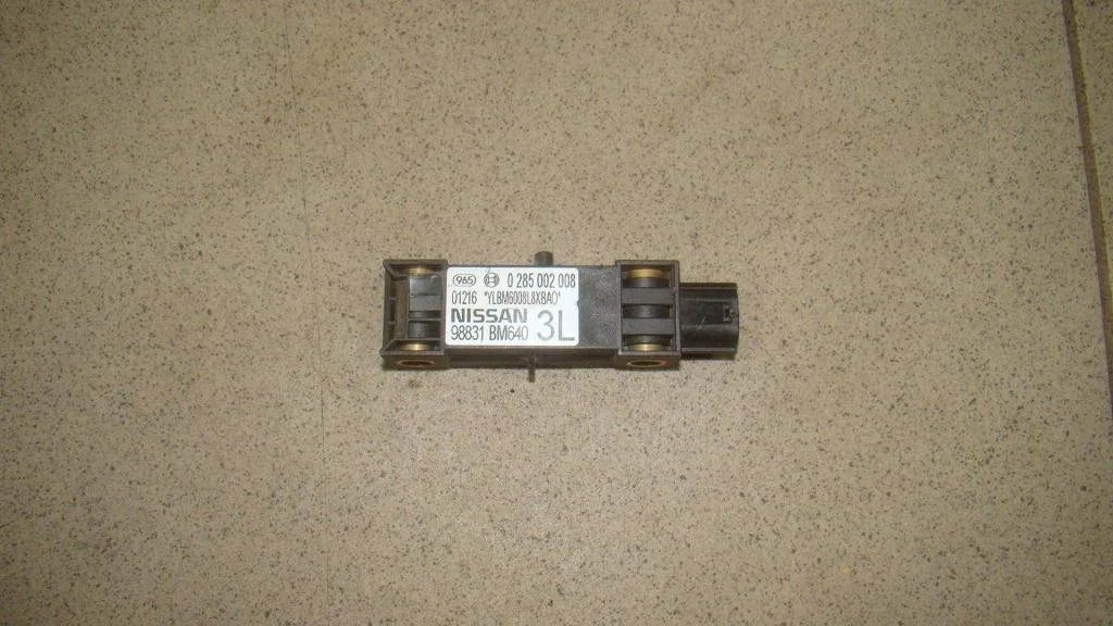 Датчик air bag Nissan Almera 2000 N16