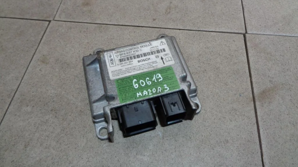 Блок управления air bag Mazda 3 BK