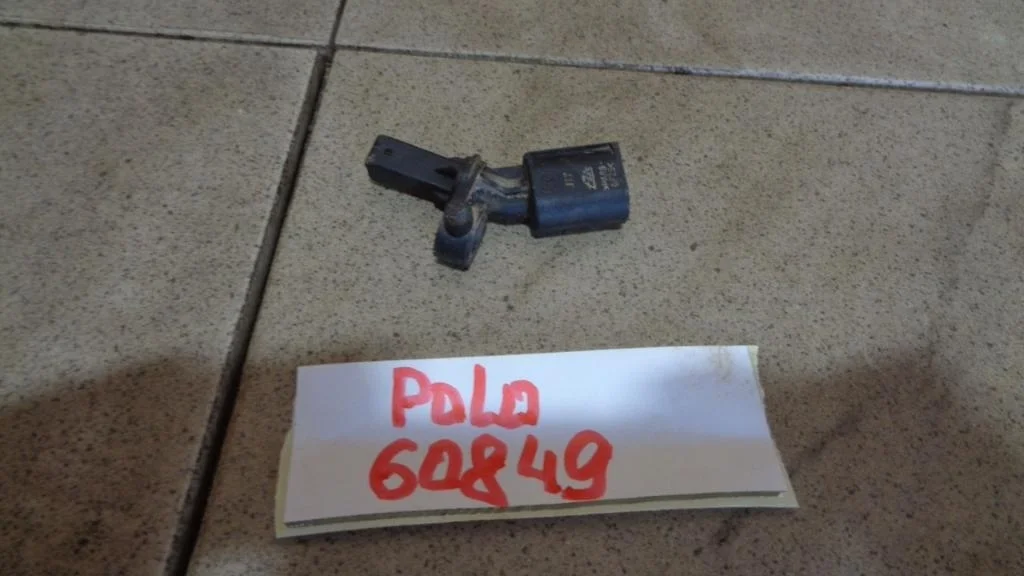 Датчик abs задний левый Volkswagen Polo 5