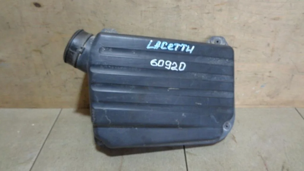 Корпус воздушного фильтра Chevrolet Lacetti J200