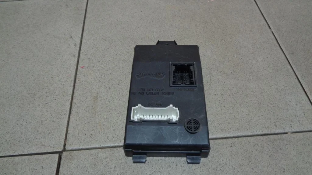 Блок комфорта Renault Logan 1 L90